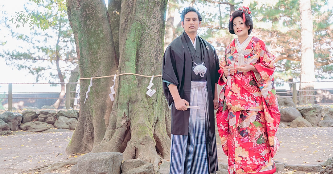 Rencana pengalaman kostum pengantin