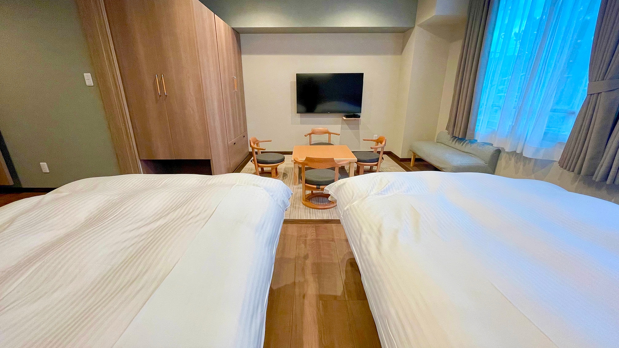 ■Japanese-Western Style Modern Room [Suirin] Loyly Sauna & Jacuzzi Bath ■NEW OPEN December 2023