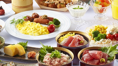 【조식】참치 덮밥을 메인으로, 일본과 서양, 다양한 요리