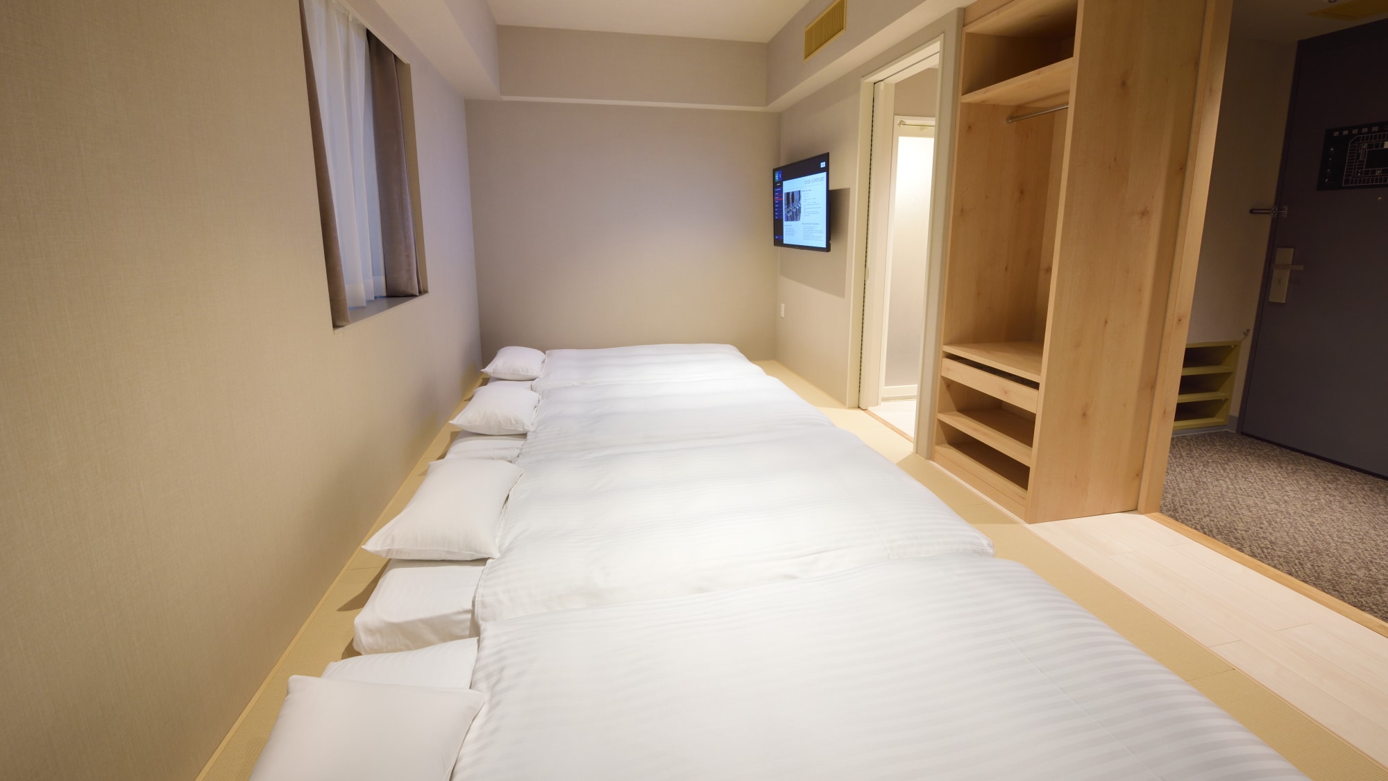 Japanese-style room (for 4 people)