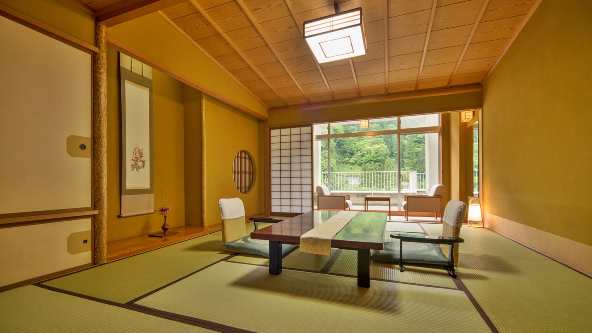 *[Regular guest room] <8-10 tatami mat Japanese-style room>