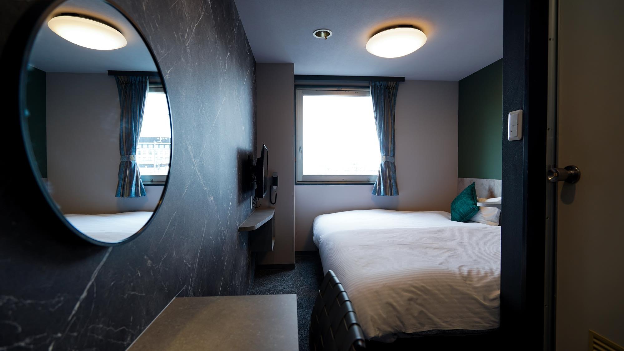 [Non-smoking] Twin room