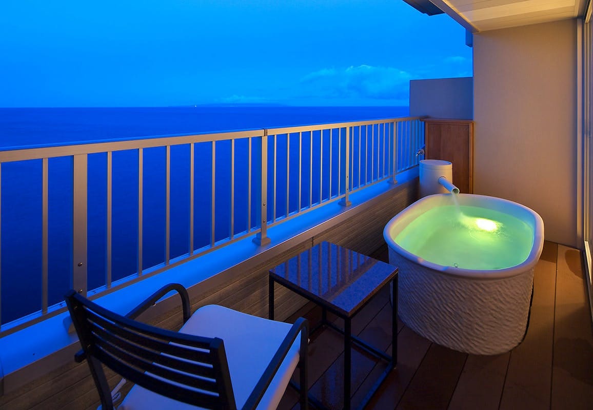 Guest room K type with open-air bath