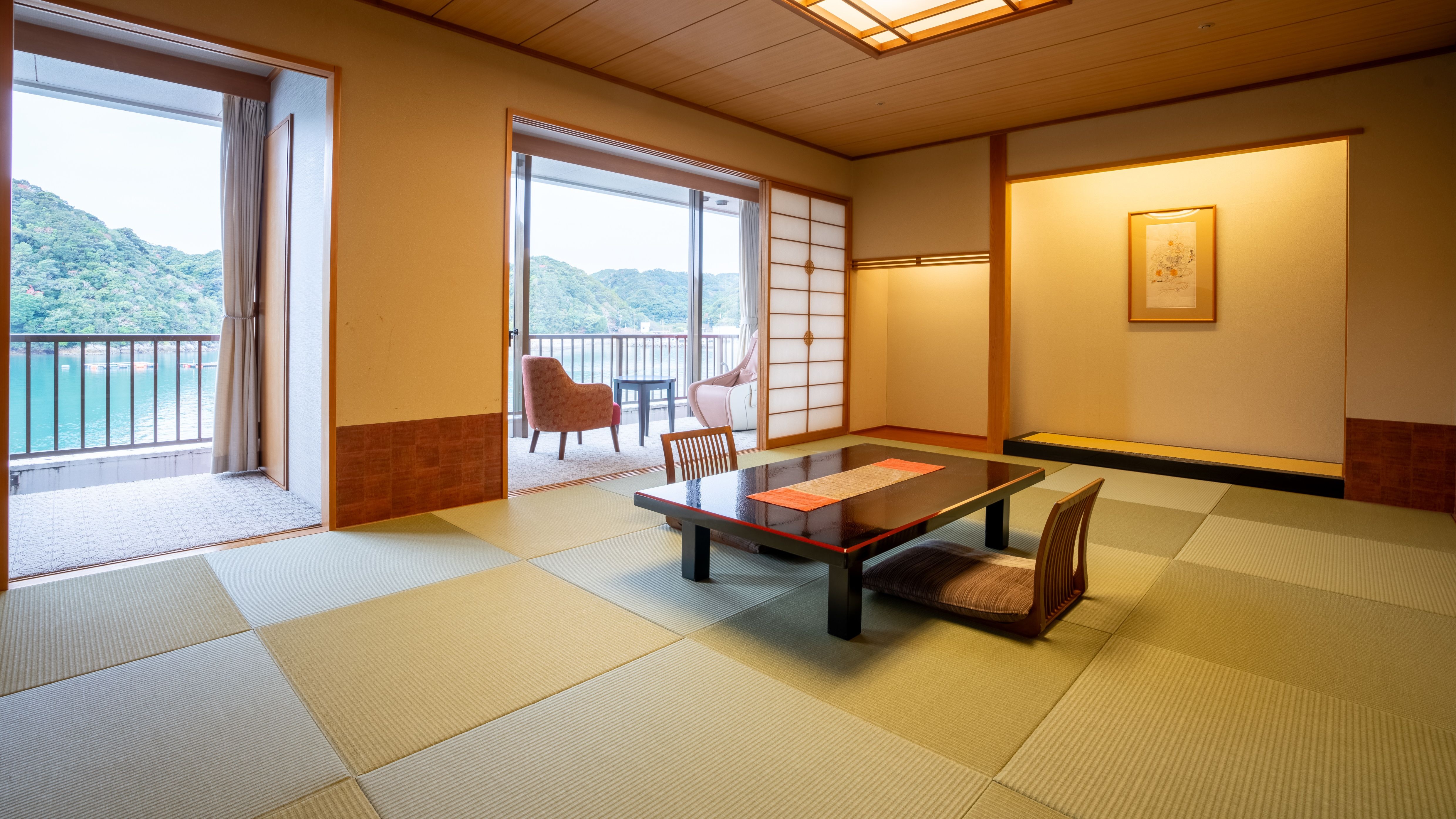 [Chomondei] Japanese-style room 10-12 tatami/12 tatami guest room
