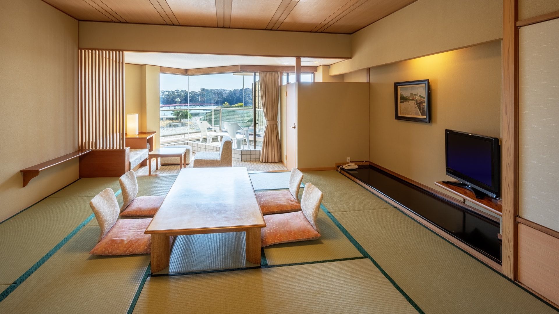 Natural hot spring open-air bath guest room "Tsukiakari" room 2