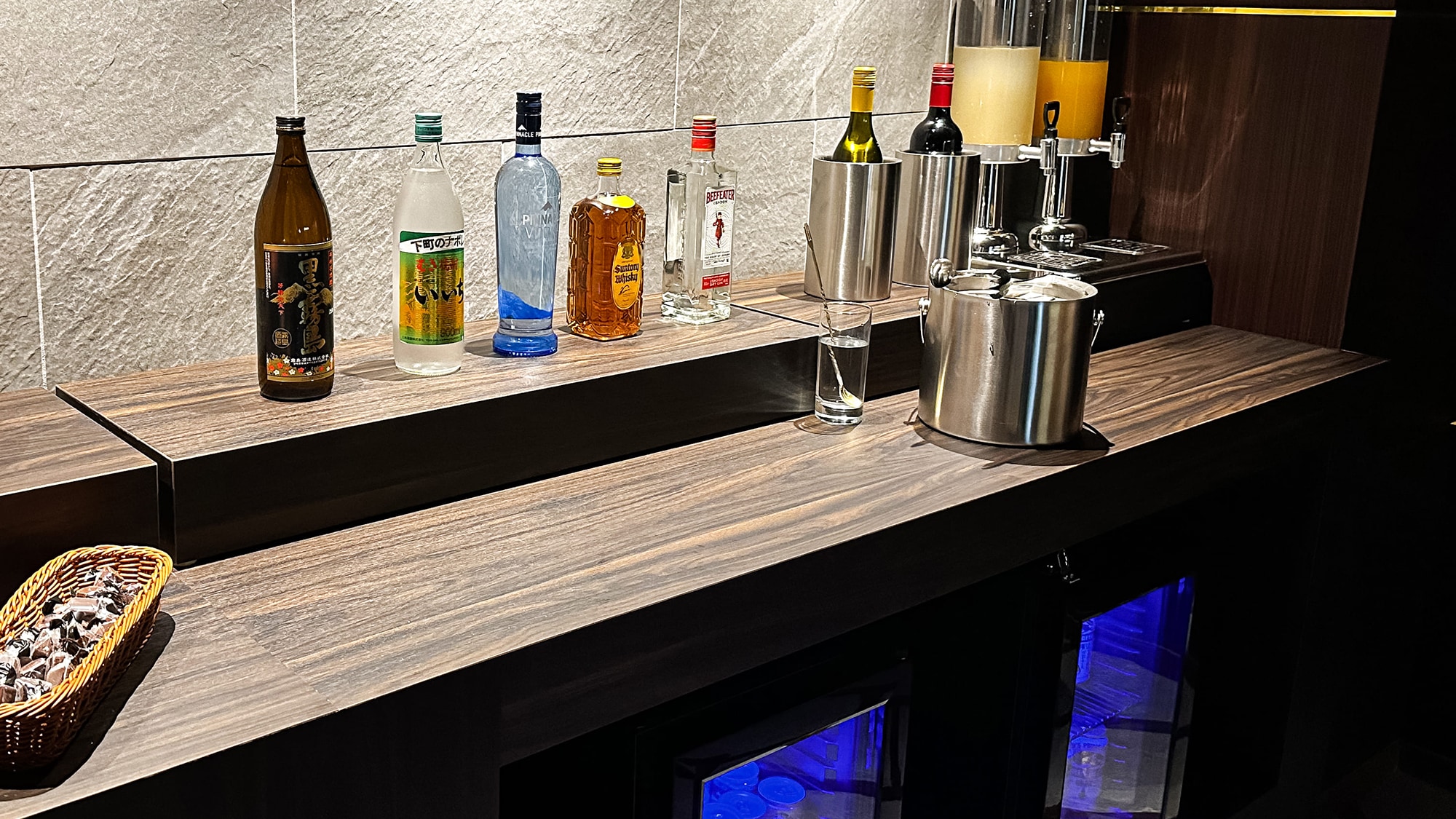 Executive Lounge