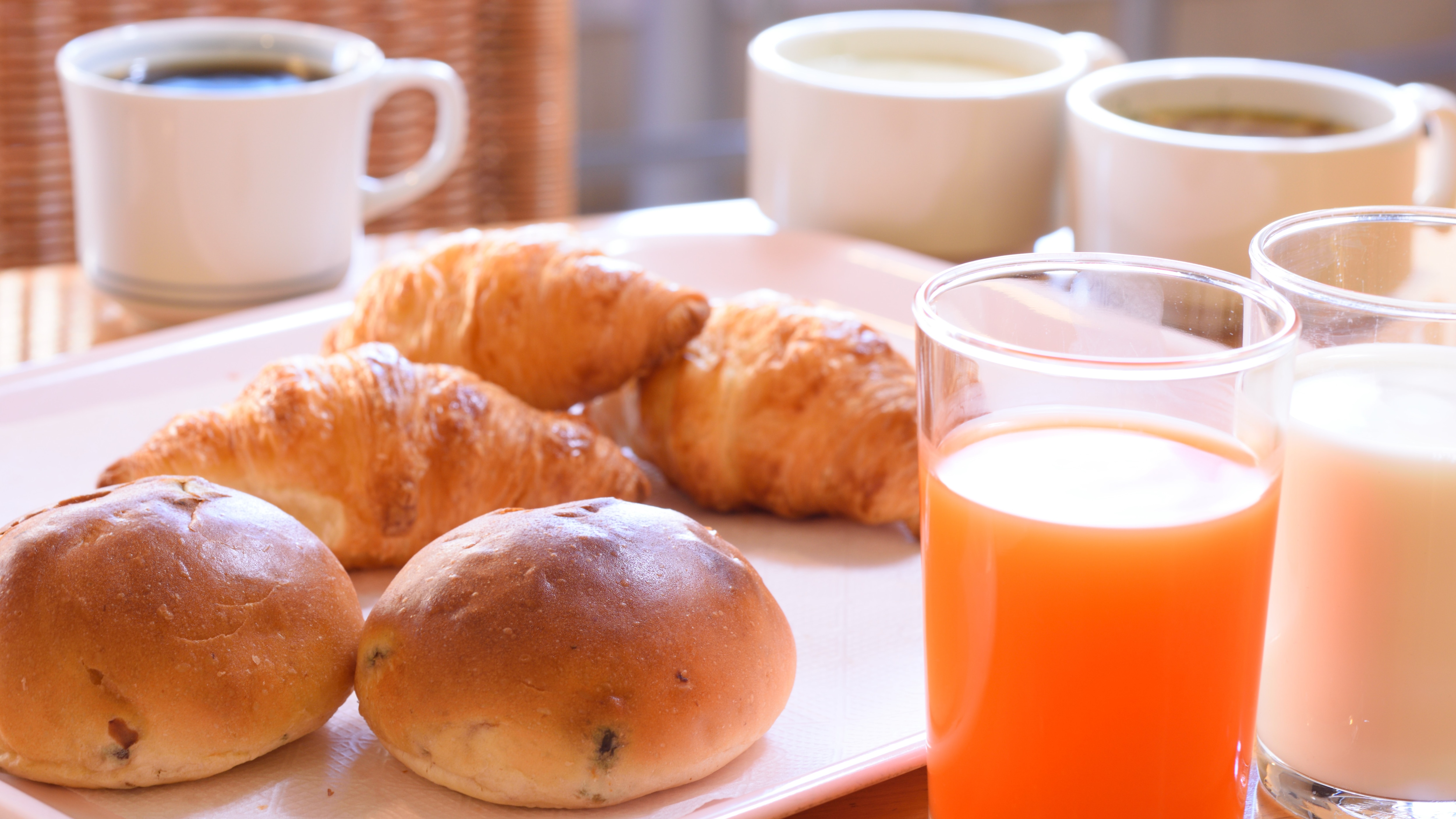 [Light breakfast information] We offer light meals such as freshly baked bread and drinks. From 7:00 to 9:00 (3rd floor lobby)