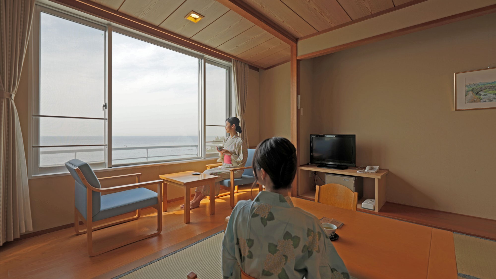 Japanese-style room