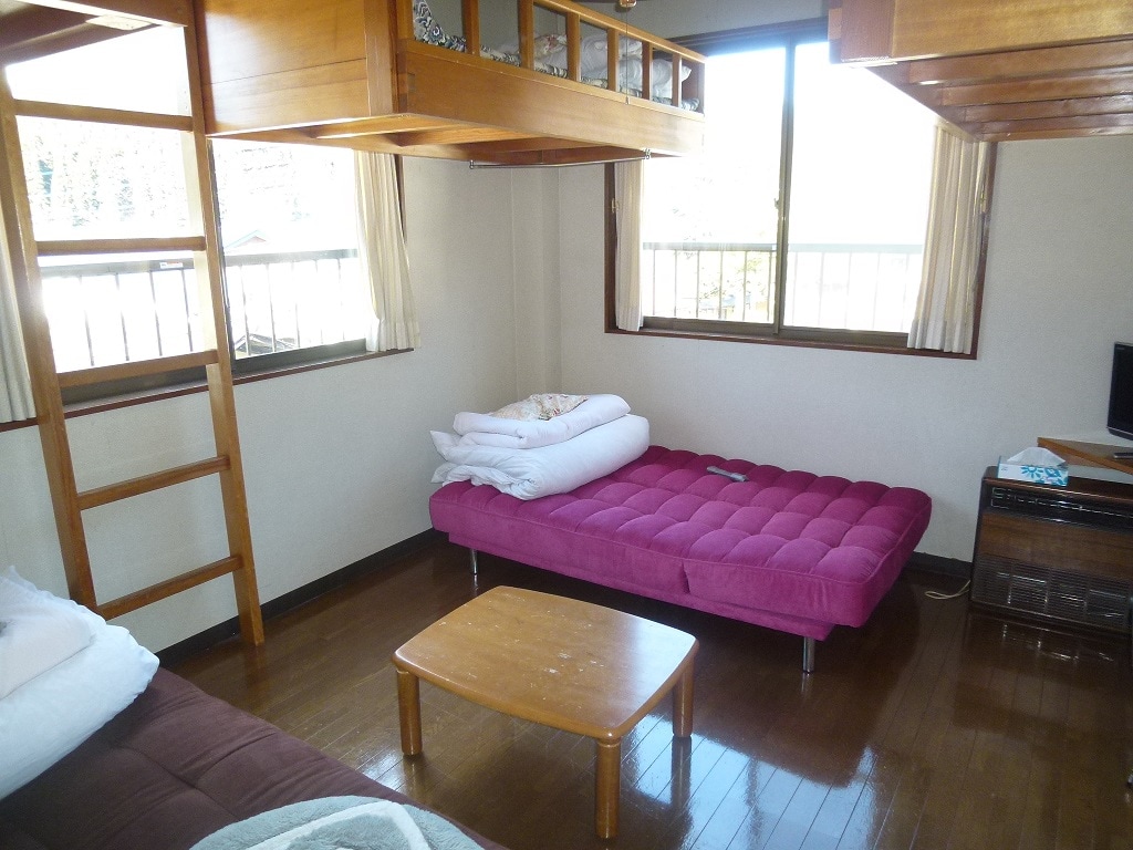 [Tempat Tidur 2]