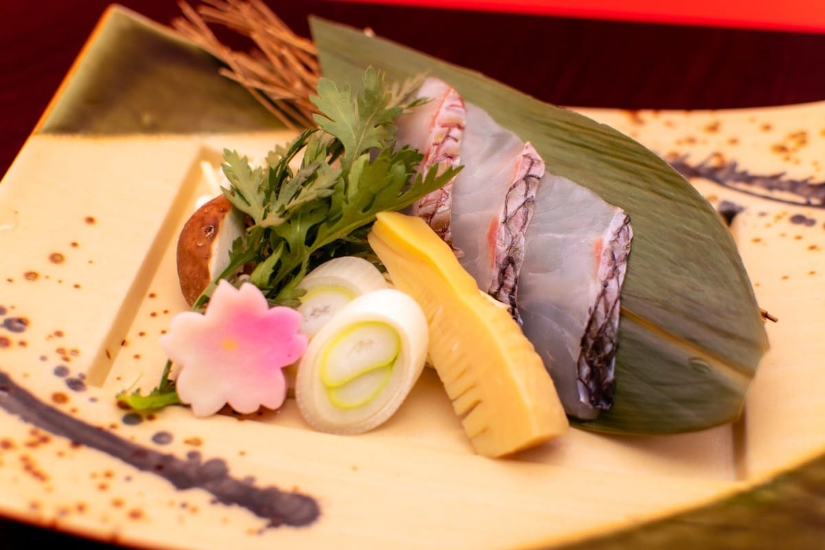Sakura sea bream shabu-shabu