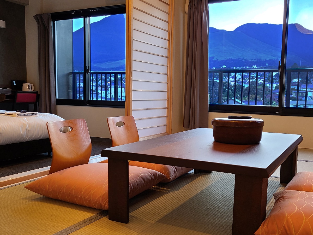 (Top floor) Special room - mountain side - guest room view