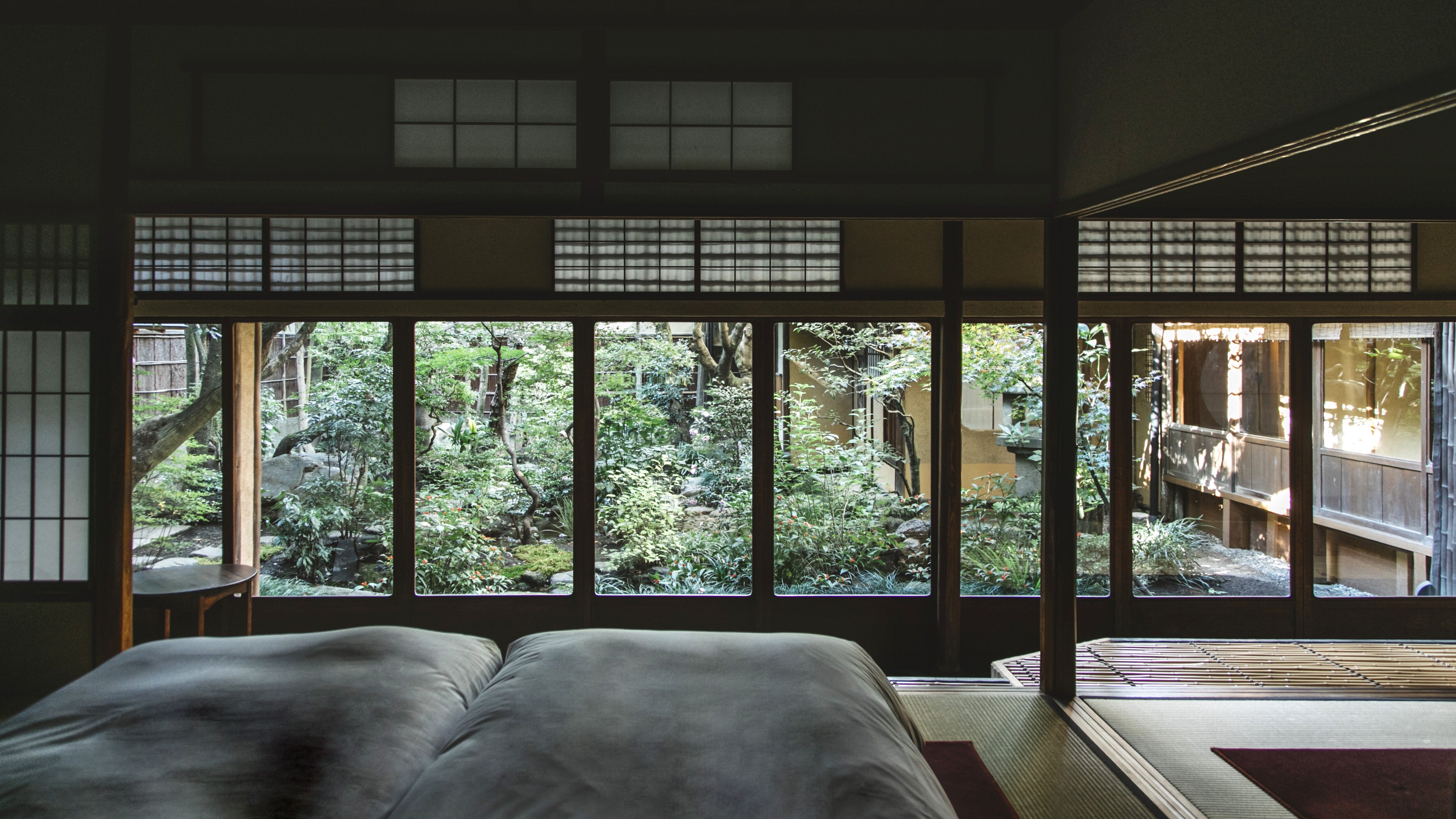 อาคารหลัก 103: ห้องดีลักซ์ฮอลลีวูดเตียงแฝดพร้อมวิวสวน