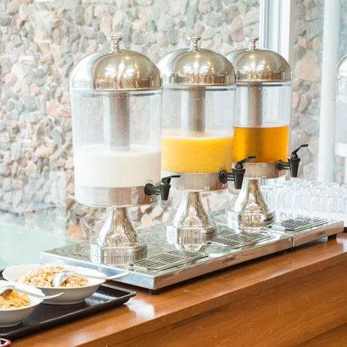 *[Sarapan prasmanan] Bangun dengan jus segar