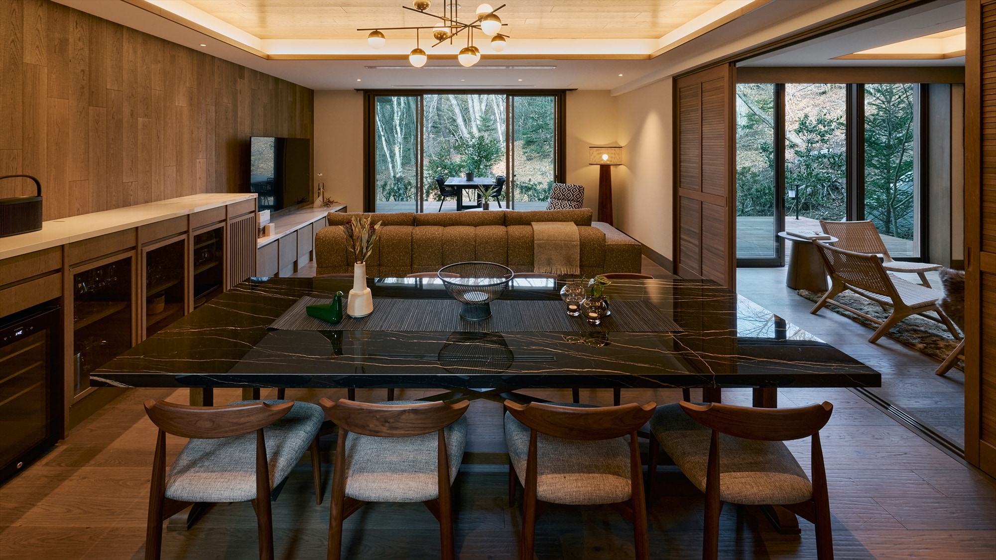 ｜CEDAR｜244 square meters