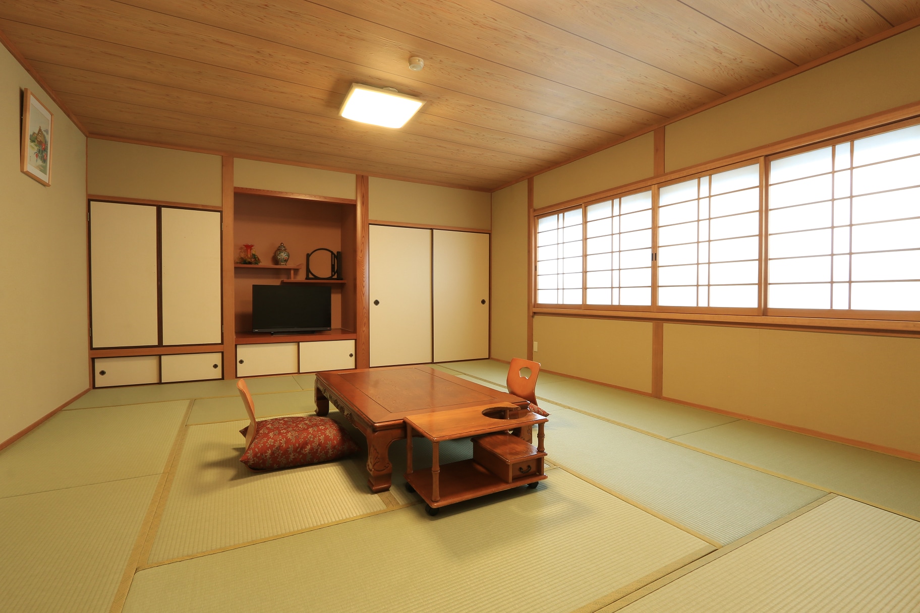 Large Japanese-style room "Rindo"