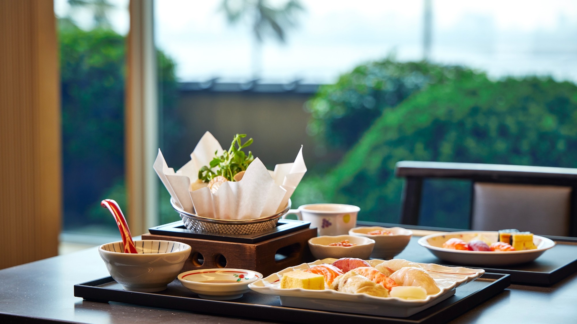 Sarapan sushi (gambar)