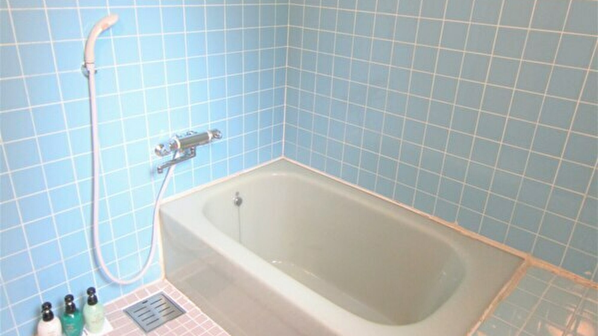 ตัวอย่างห้องน้ำในกระท่อม