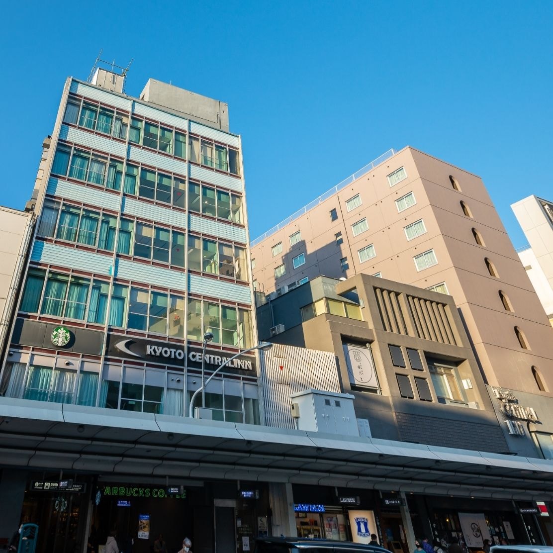 [Hotel appearance] Shijo Kawaramachi intersection! Immediately after Exit 6 directly connected to the Hankyu Kyoto Line [Kyoto Kawaramachi] station!