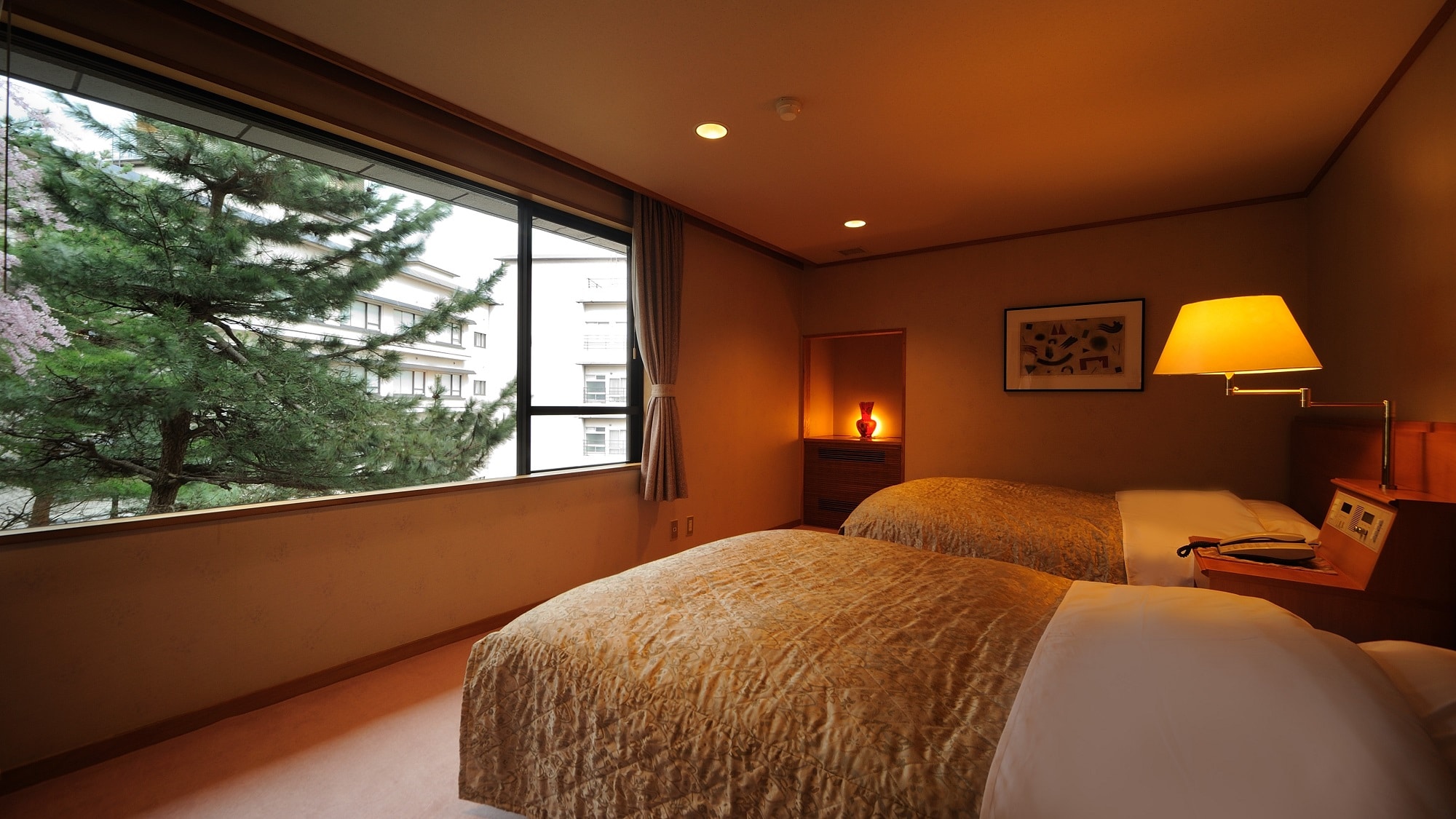 An example of a "Japanese-Western style room" *As this is left to the hotel, you cannot choose.