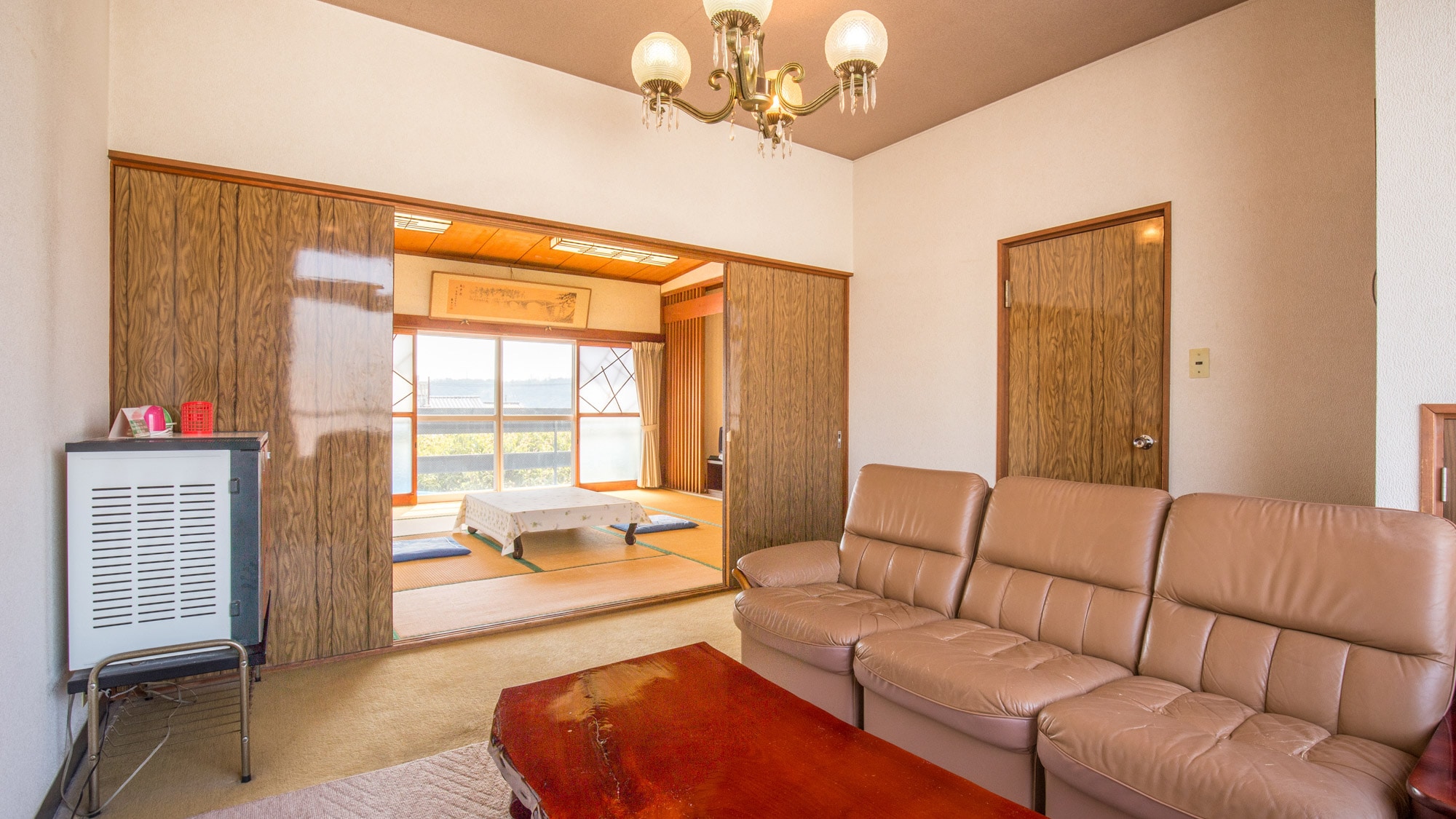 *[Guest room example: Ran] A spacious, comfortable room on the third floor.