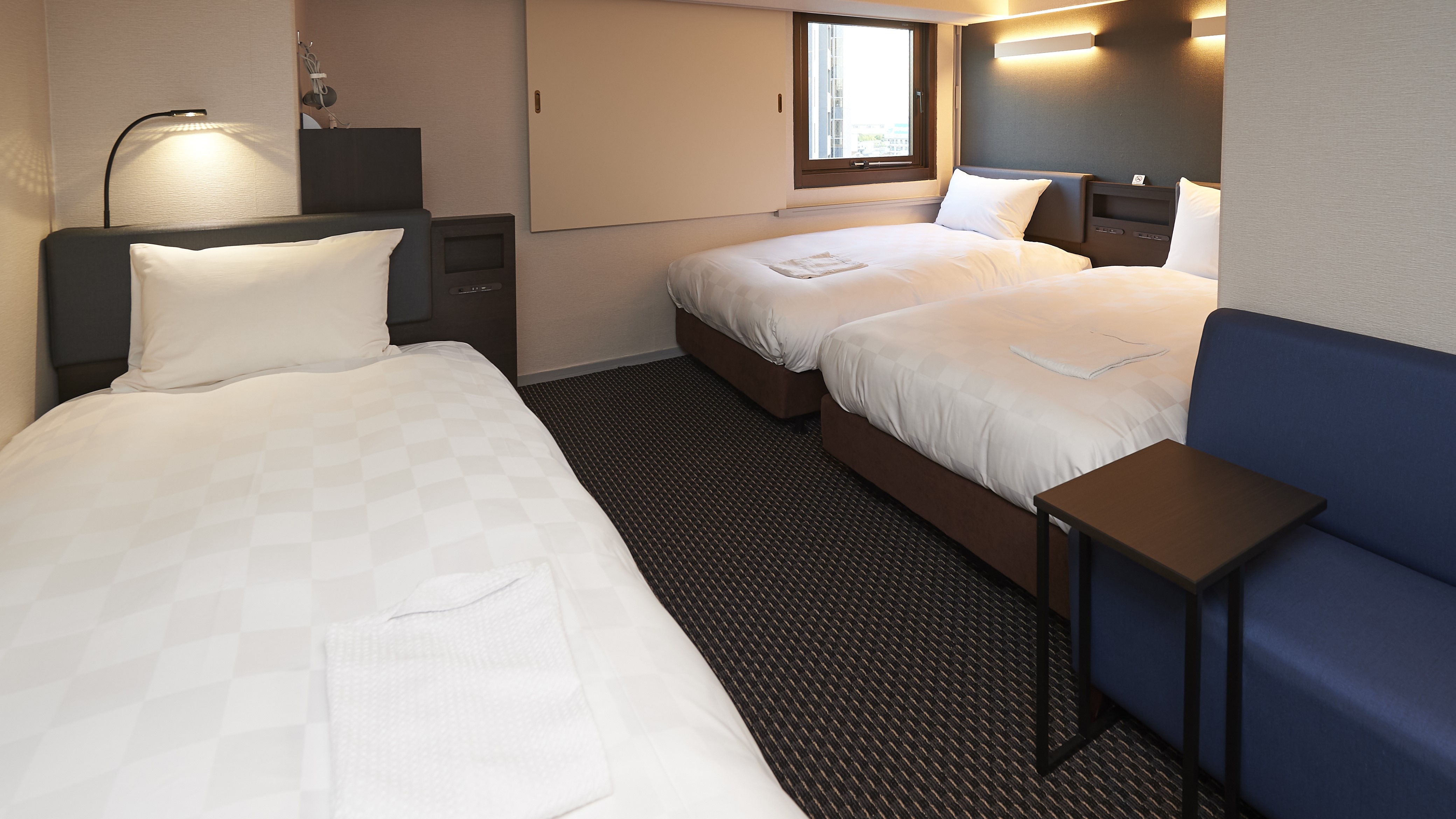 Triple/Recommended for friends traveling together. (Example of a room)
