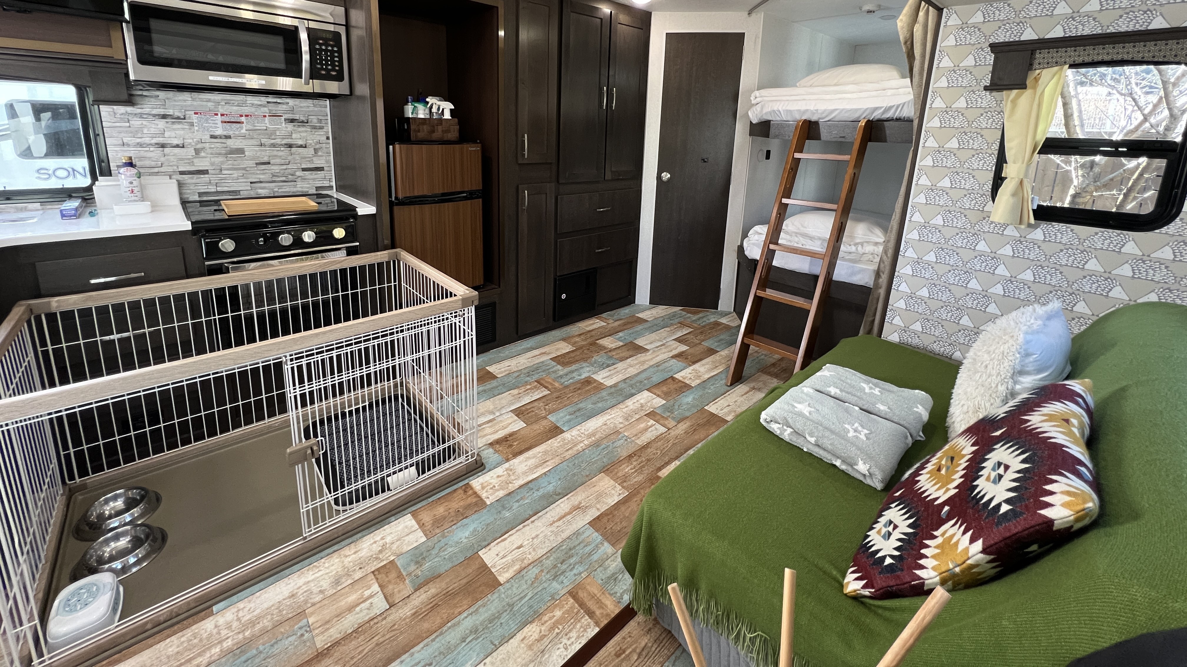 Pet-friendly trailer has been renewed!