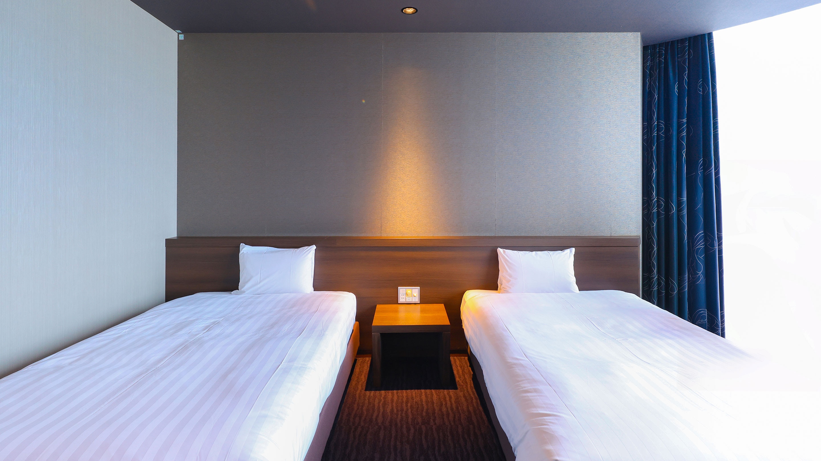 [Non-smoking] Superior twin room on the top floor, no indoor bath (city side) *Image