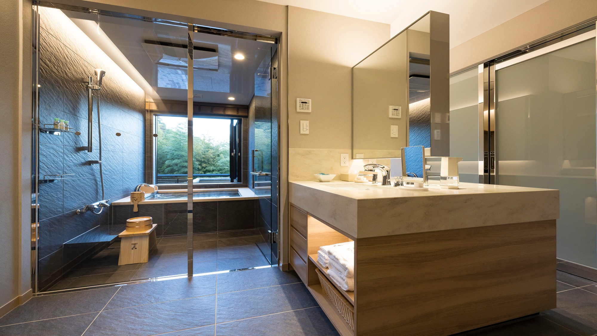 Kocho/洗手間/更衣室 2000x1125