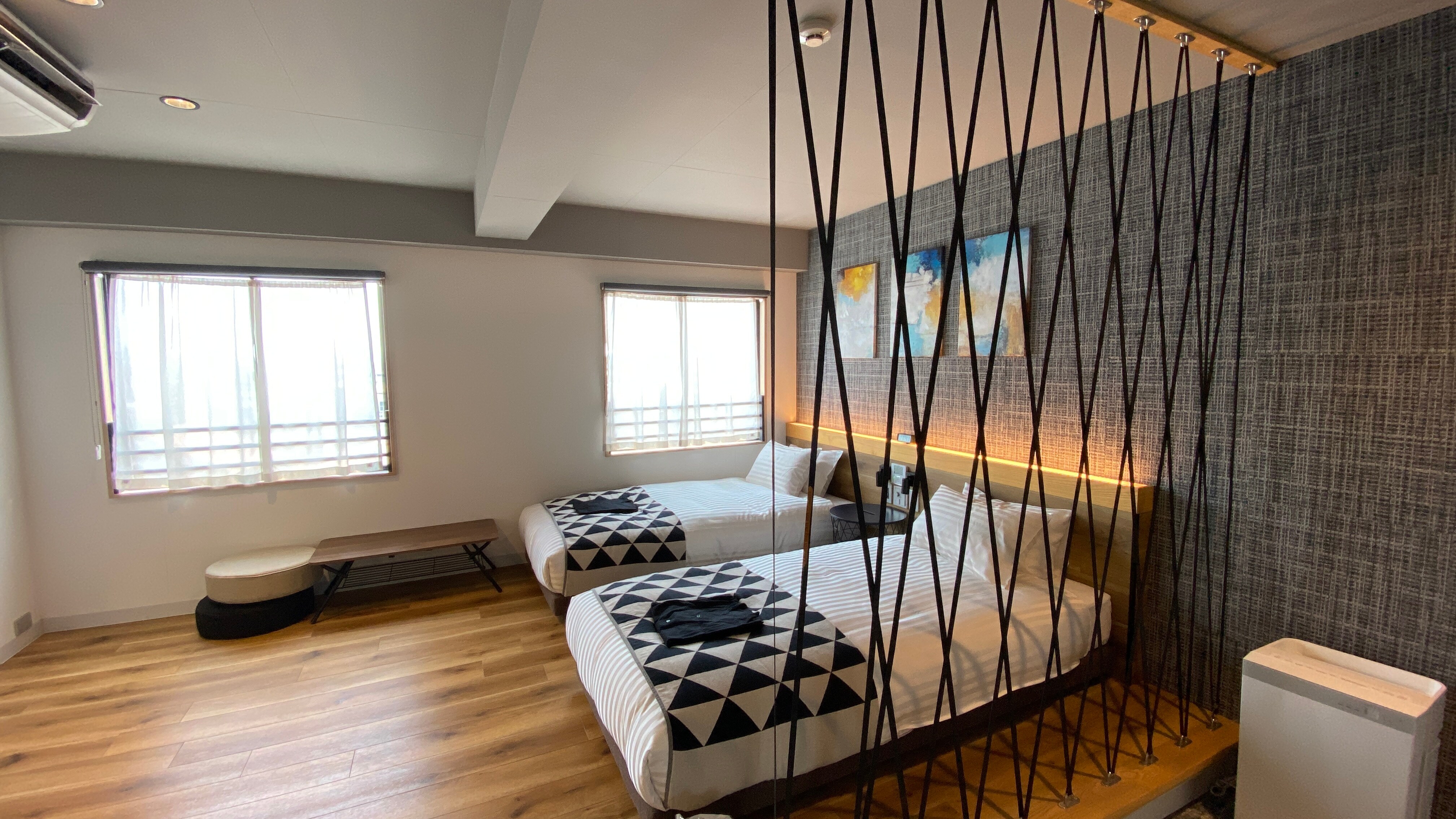 5th floor deTOUR Superior Twin Room Example