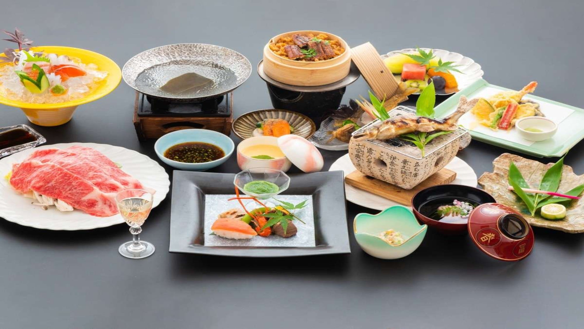 【高級懷石料理】享用黑毛和牛涮涮鍋和日田著名的蒸籠蒸鰻魚 *這是圖片
