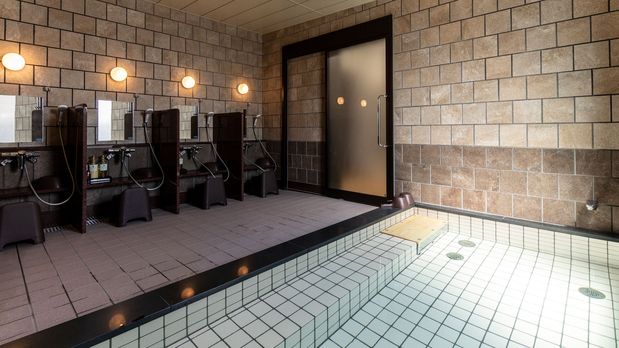 There is also a separate bath for men and women on the 1st floor!
