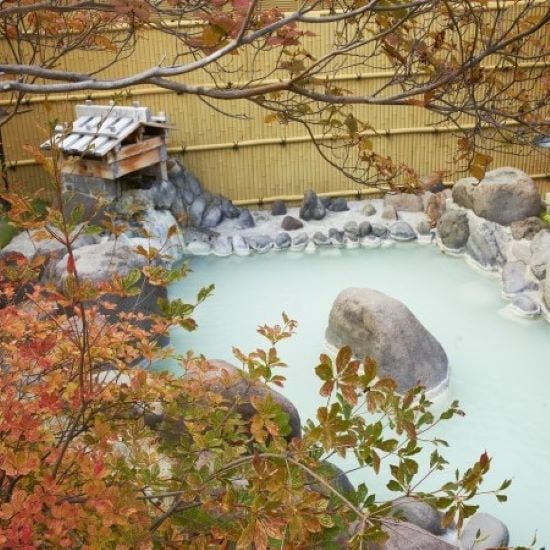 Open-air bath Autumn