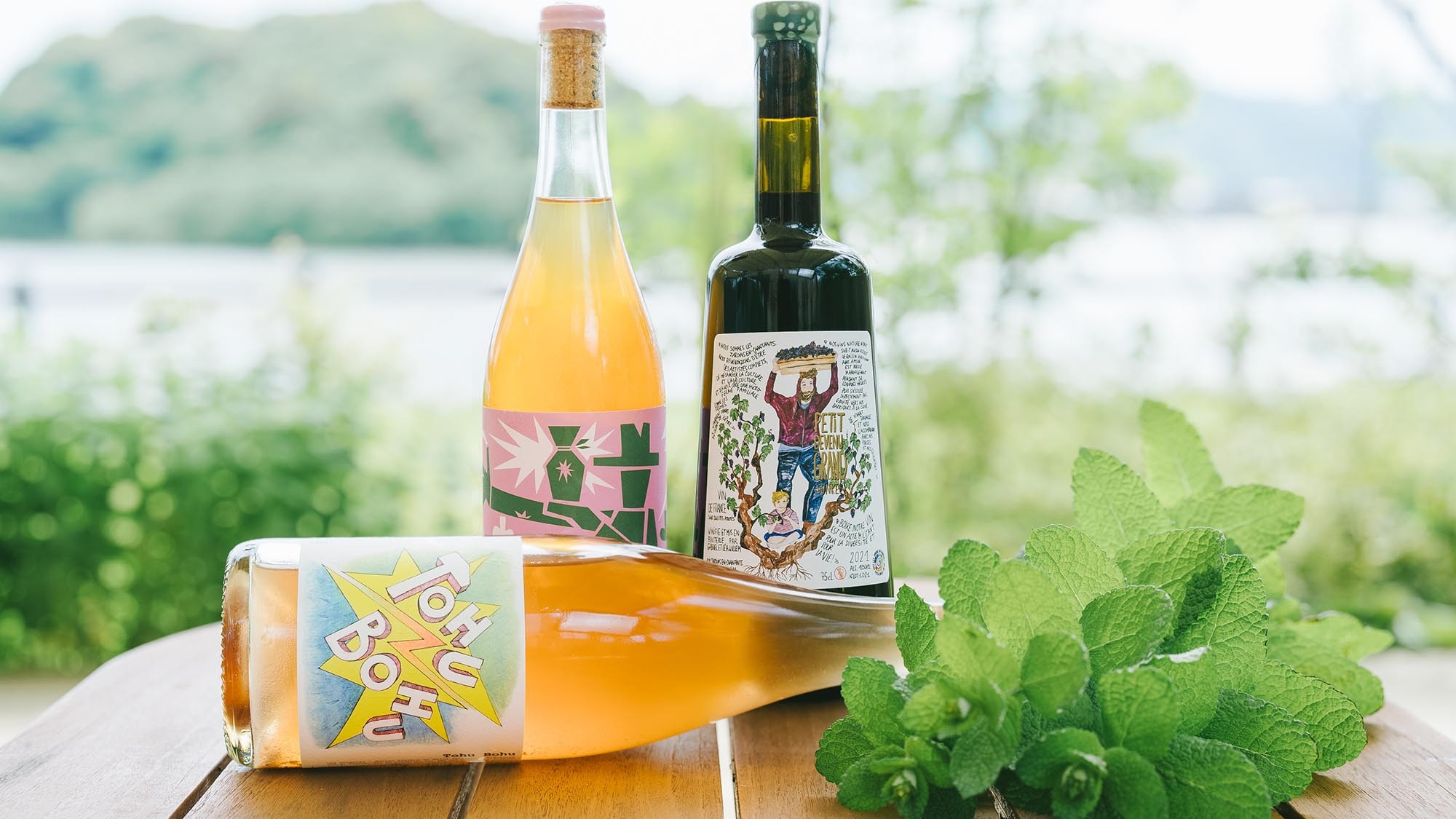 [Wine Select Gallery] You can also enjoy wine at the Lake Garden.