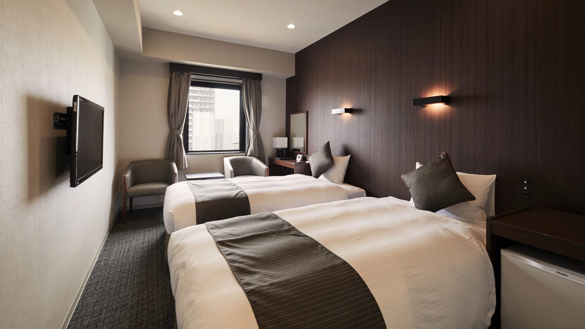 [Non-smoking] Twin room 23 m2 (Main building Station Wing)