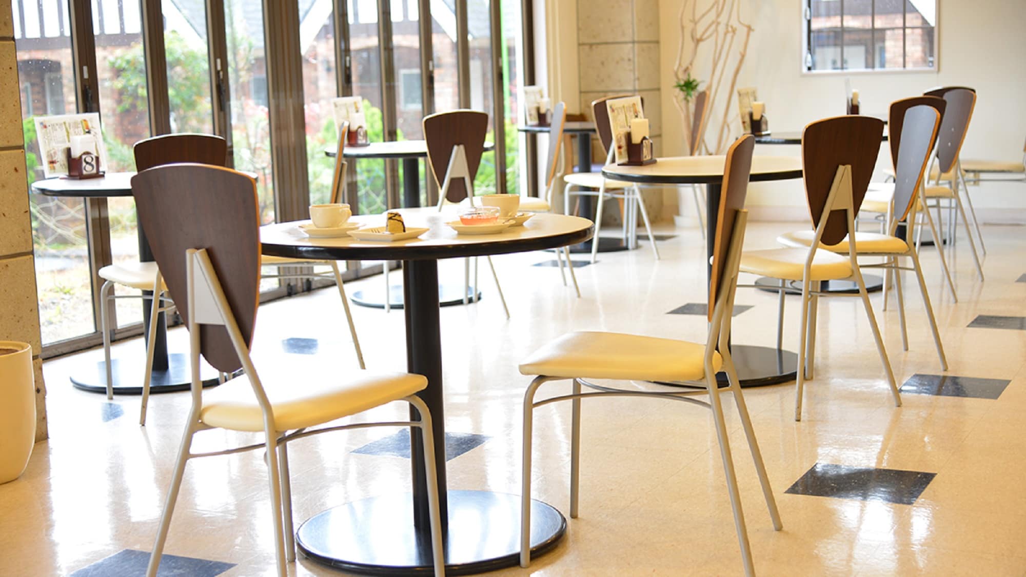 Breakfast venue seating for 2