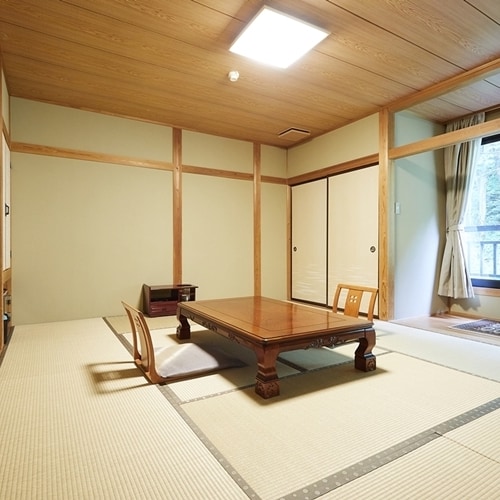 Gedung Selatan Kamar bergaya Jepang 10-12 tikar tatami (bebas rokok)