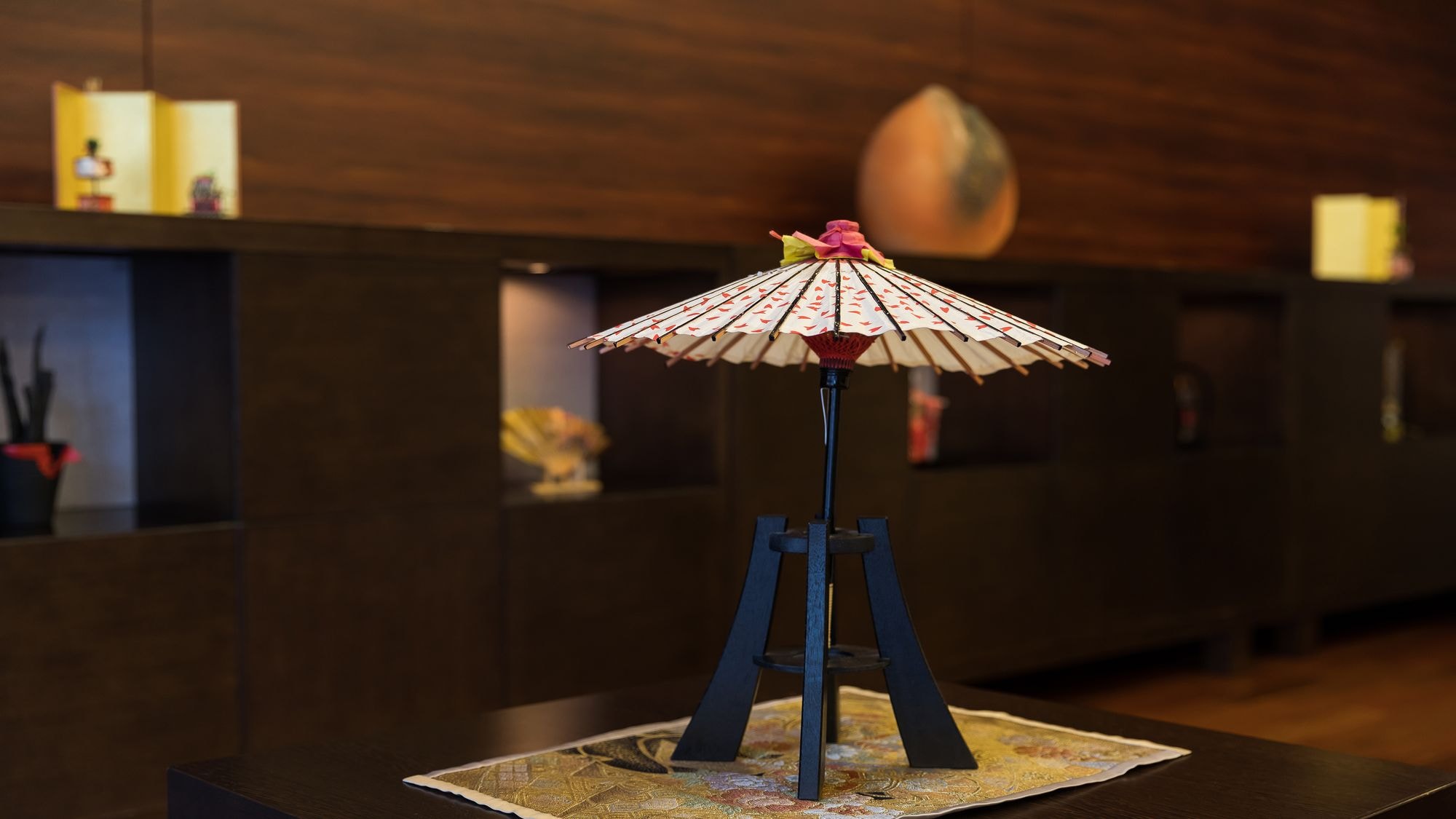 Figurine in the hall