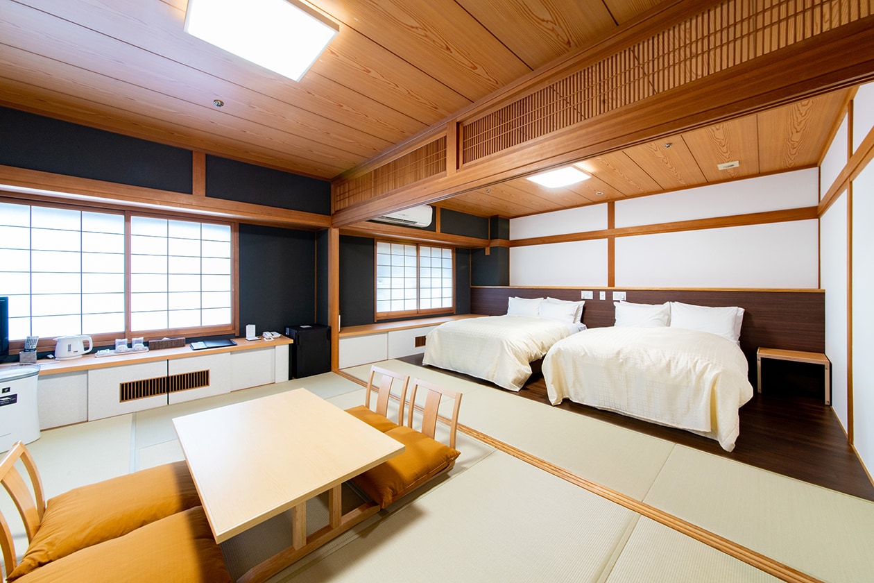 Deluxe Twin Room①