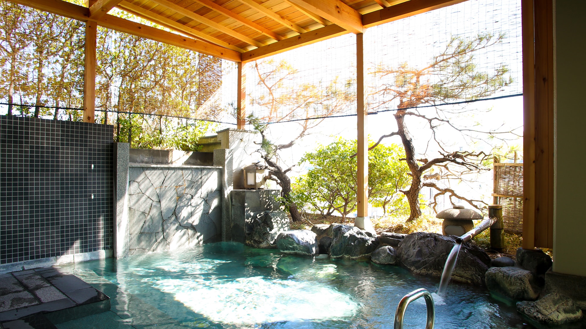 ◆ Open-air bath "Shoyo". Open-air bath / large communal bath renewed in January 2017