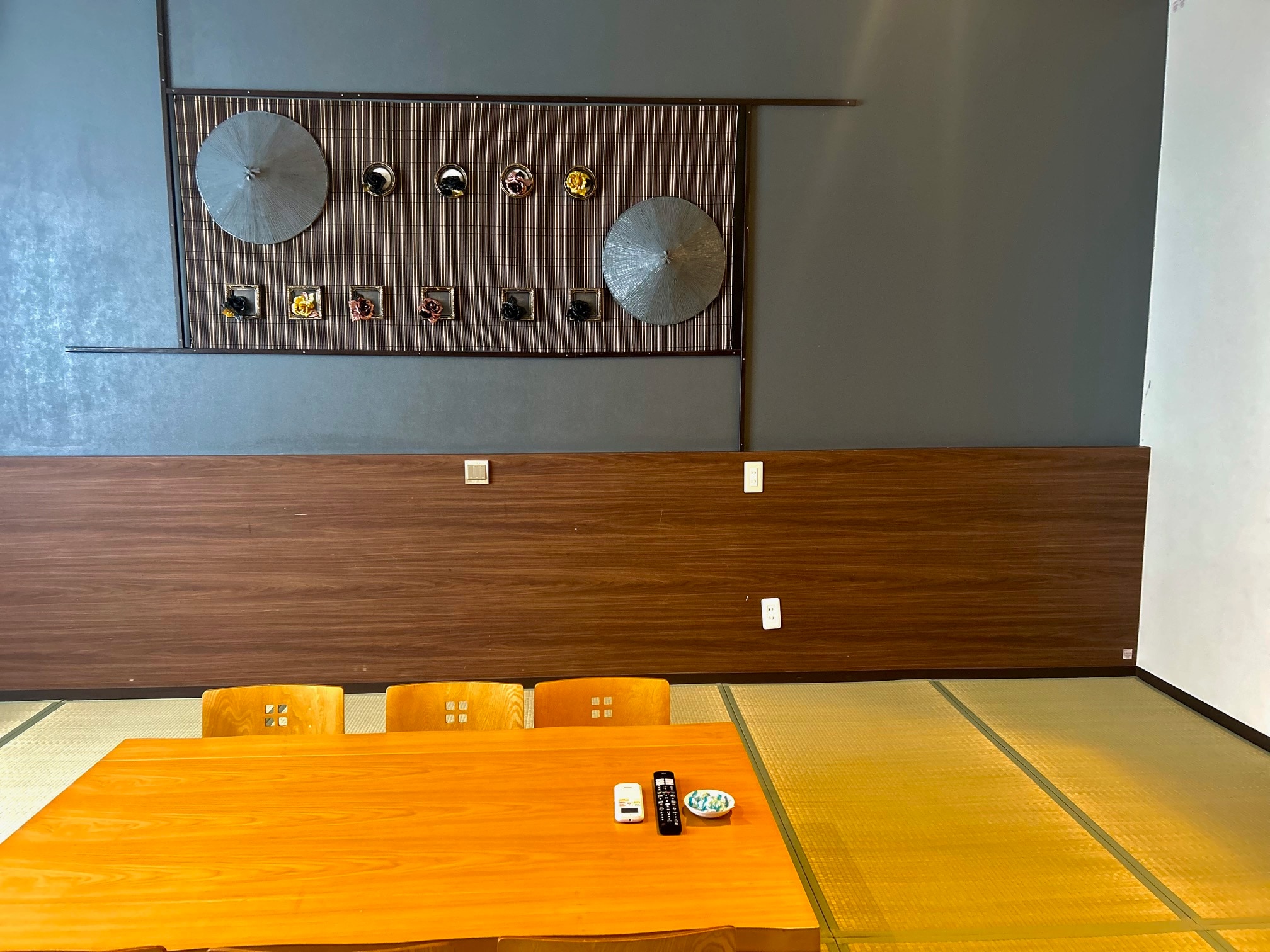 Japanese-Western style room