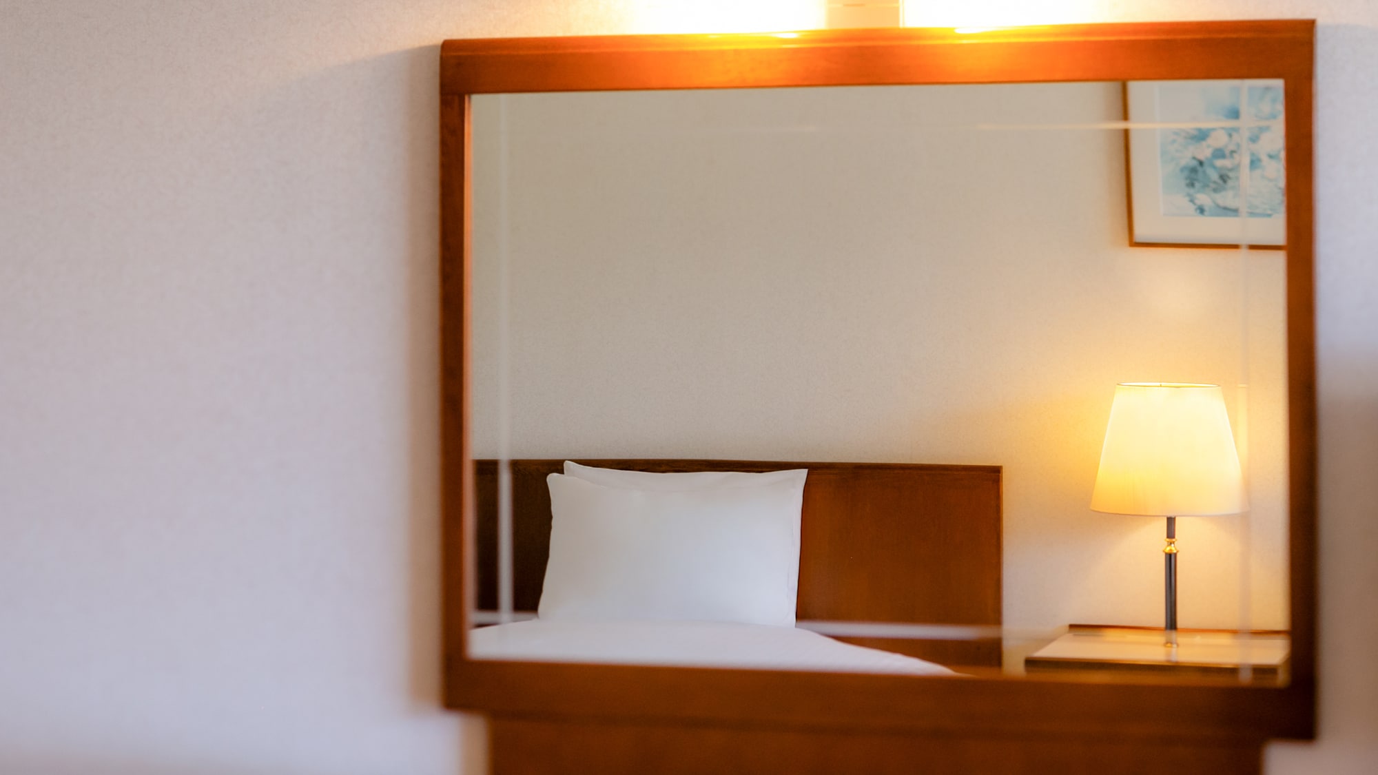 Guest room image