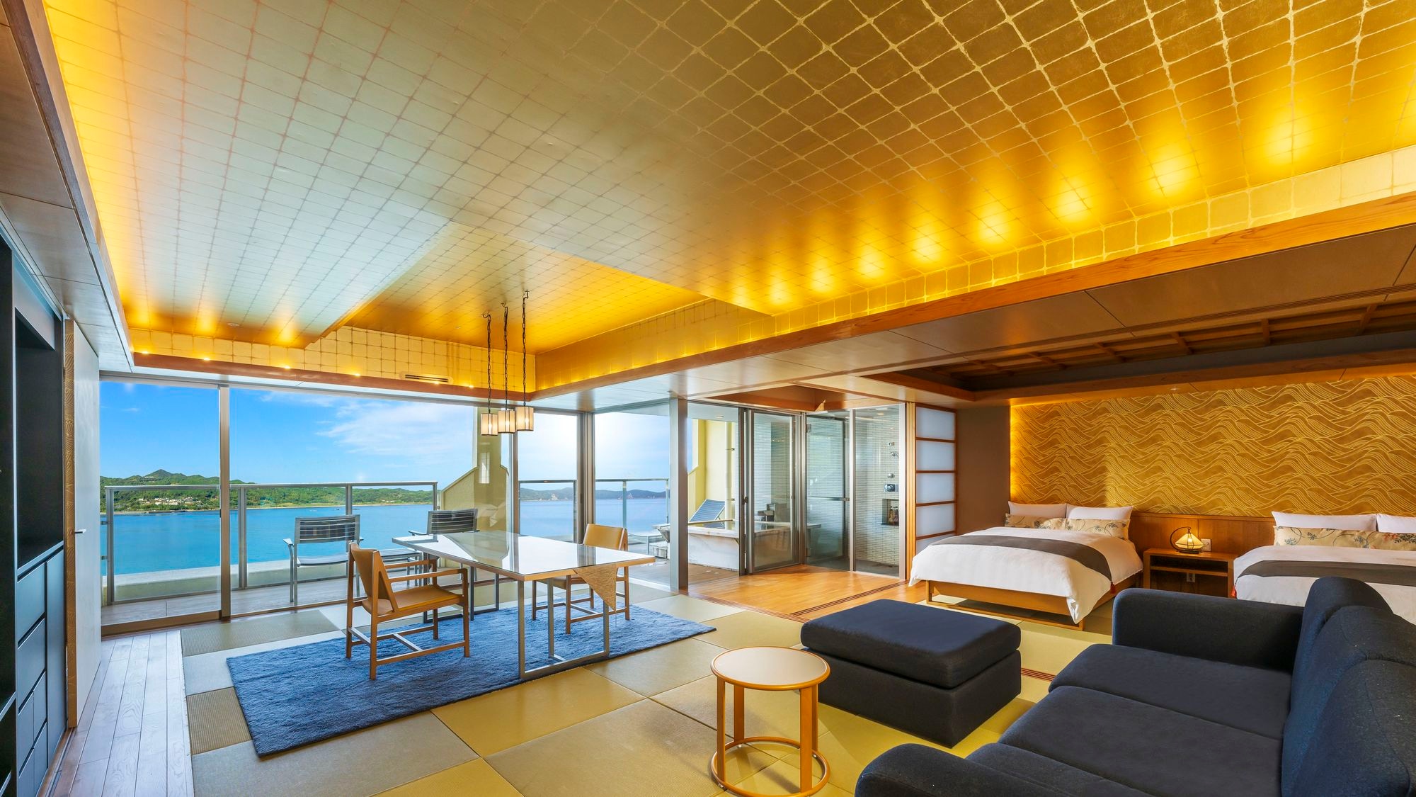 Deluxe corner suite with open-air observation bath (ocean view)