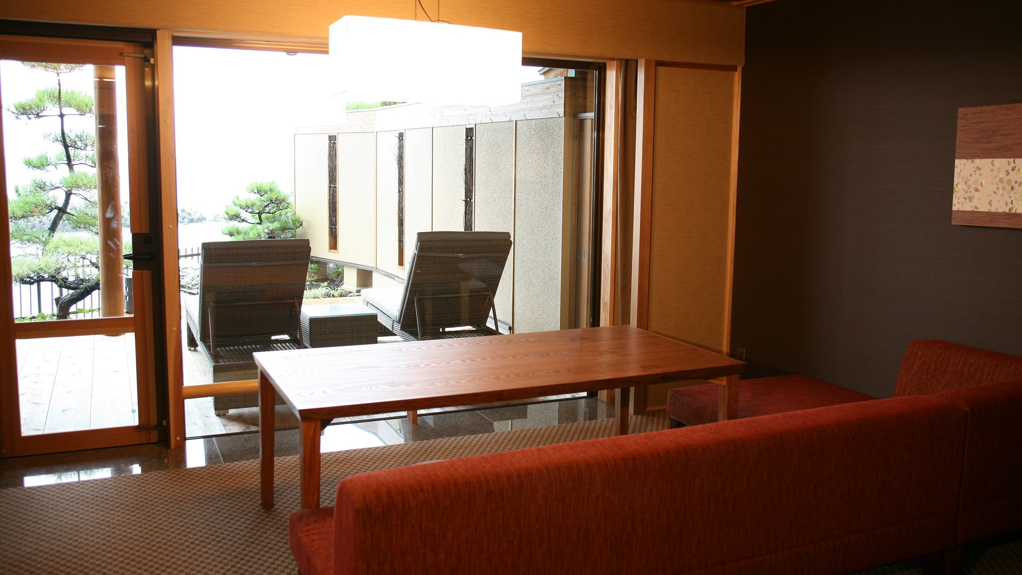 [ทุกห้องมีห้องอาบน้ำแบบเปิดโล่งส่วนตัว] Villa Paradise Sea Garden Type A / No. 101 ・ Living Dining