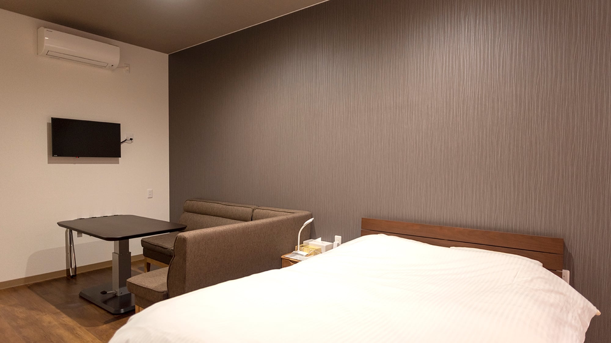 [Room example] Condominium. A comfortable room with a kitchen and bathroom.