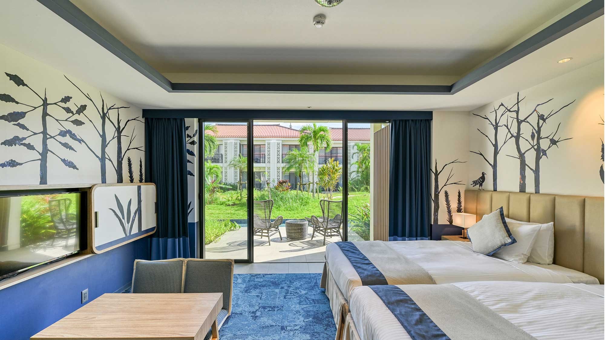 [Family Room Baby Type]