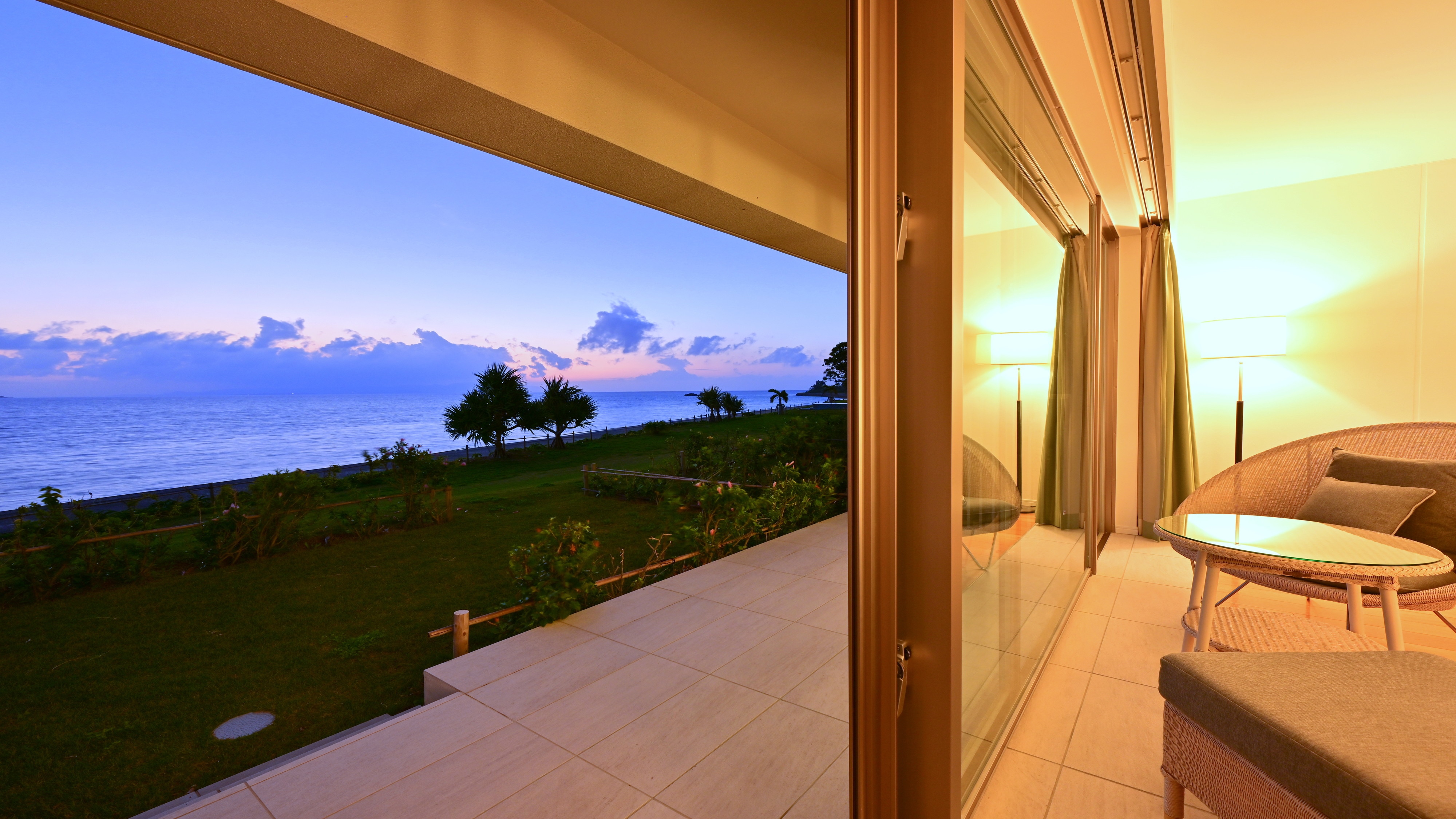 신동 “Ocean Garden” 뷰 버스 컴포트 1-2층