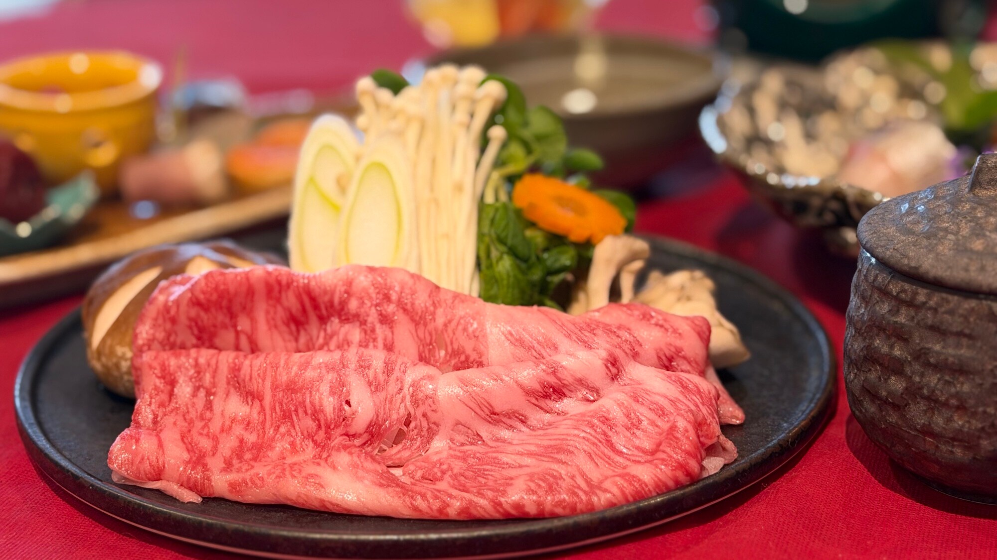 Panci Kecil Shabu-Shabu Daging Sapi Kumano