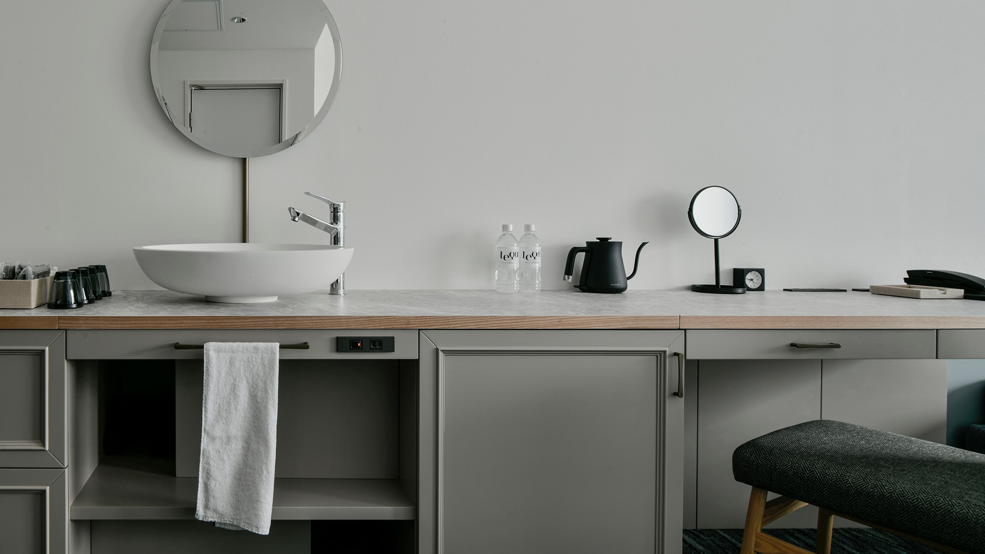 主楼高级花园房 洗脸盆与卫生间分开