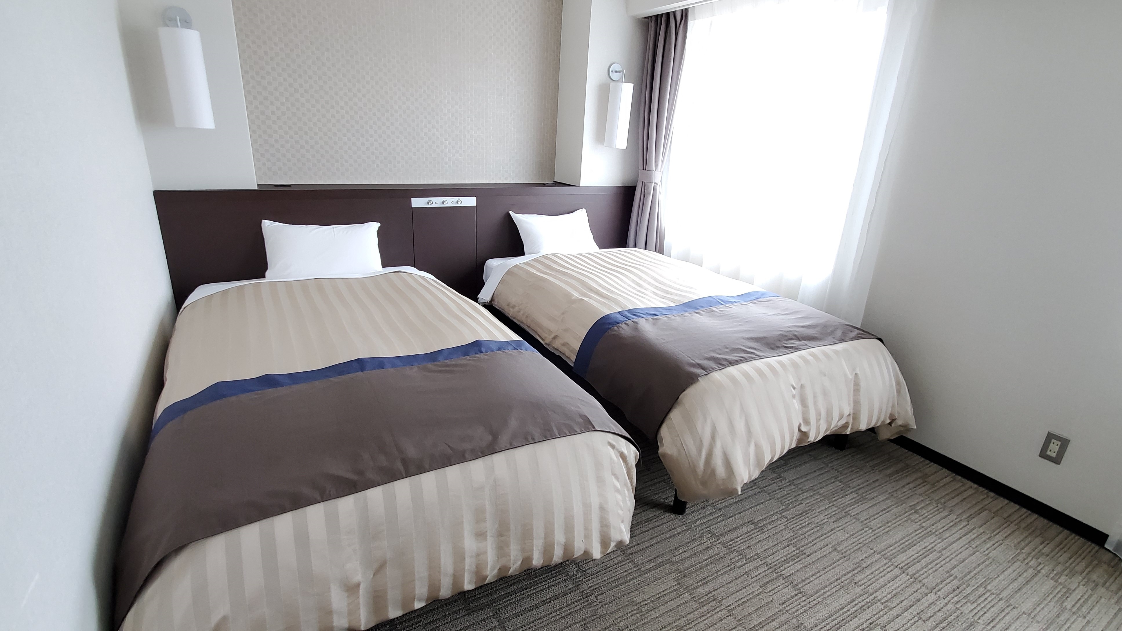 Twin room 32㎡ ☆ 3 people can stay with an extra bed. ☆