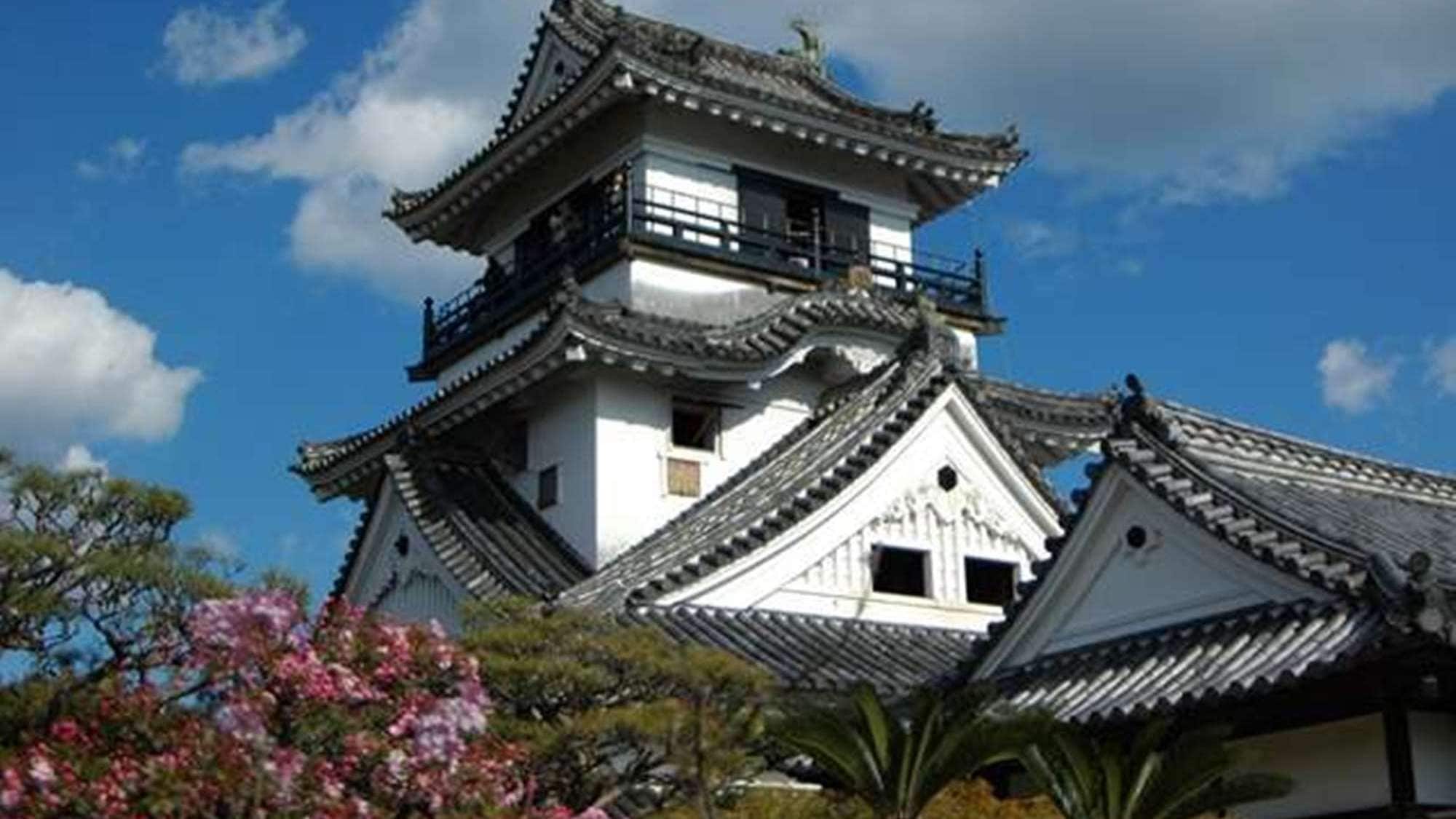 [Nearby sightseeing] Kochi Castle is about 8 minutes by car from the hotel
